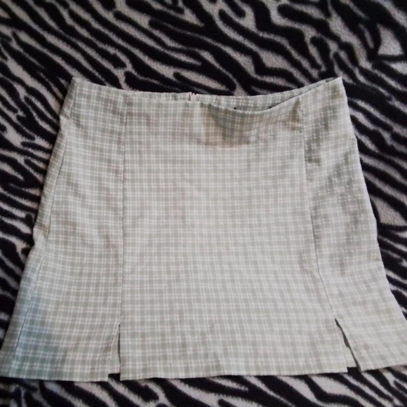 Plaid Mini Skirt - Picture 2 of 6